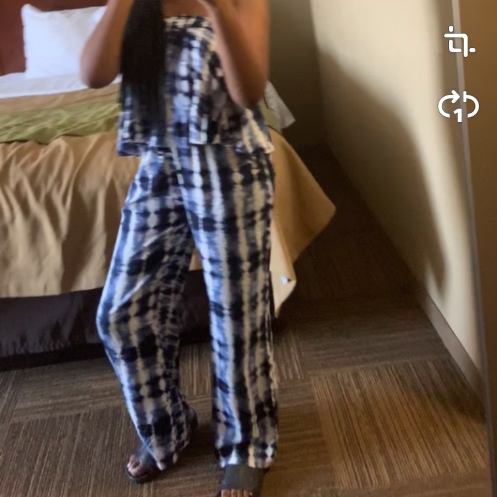 2 piece set , blue and white, (did shrink washing)